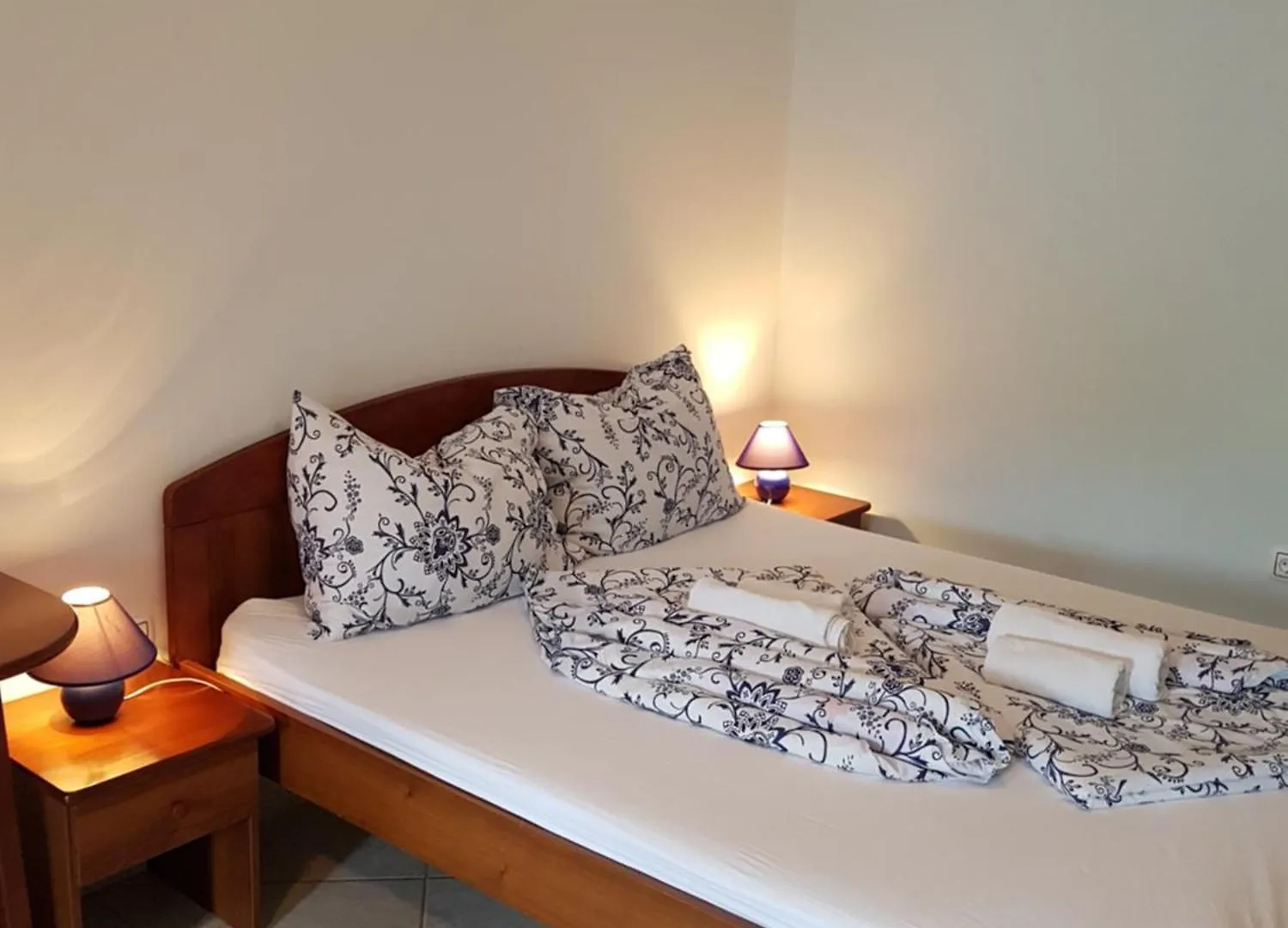 Apartments And Rooms Villa Chiara クルニカ
