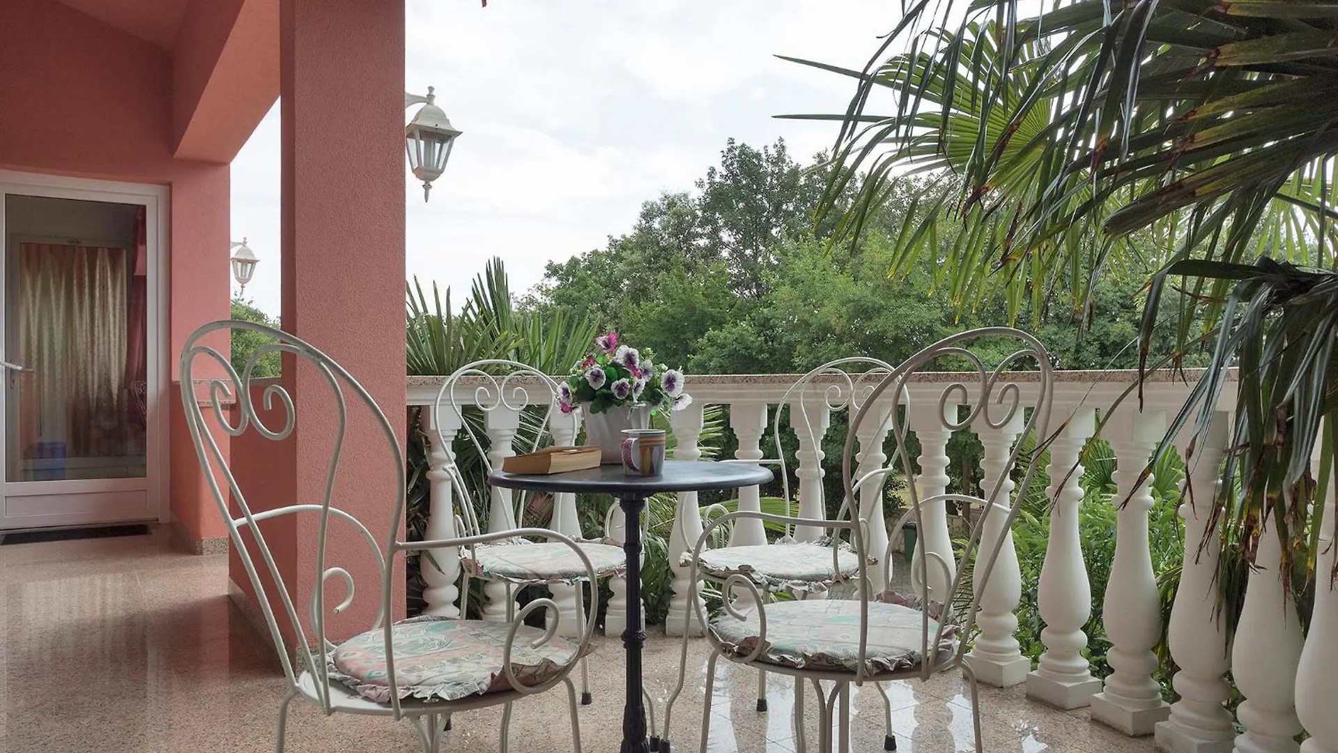 ゲストハウス Apartments And Rooms Villa Chiara クルニカ