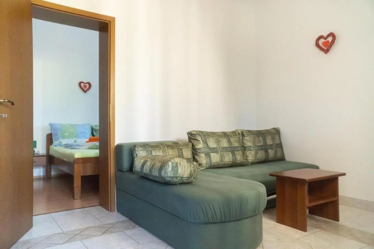 招待所 Apartments And Rooms Villa Chiara 卡尼卡