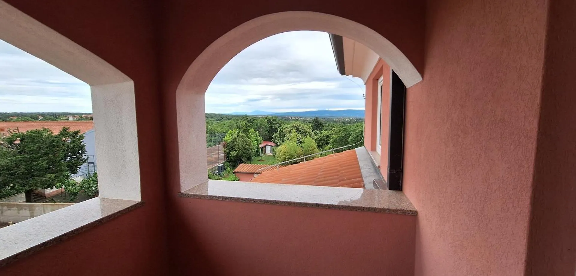Apartments And Rooms Villa Chiara クルニカ ゲストハウス